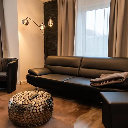 Apartamento Aurora Schaar 6, 130qm, 3 Schlafzimmer, Wifi, Klettergeruest, Jump Sport Wilhelmshaven